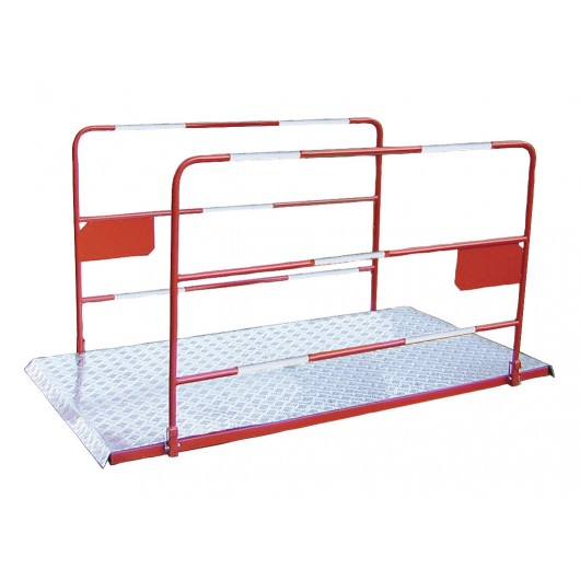 Passerelle TP alu 196x106cm avec garde-corps 