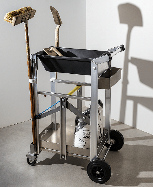Chariot du finisseur allégé avec auge V1