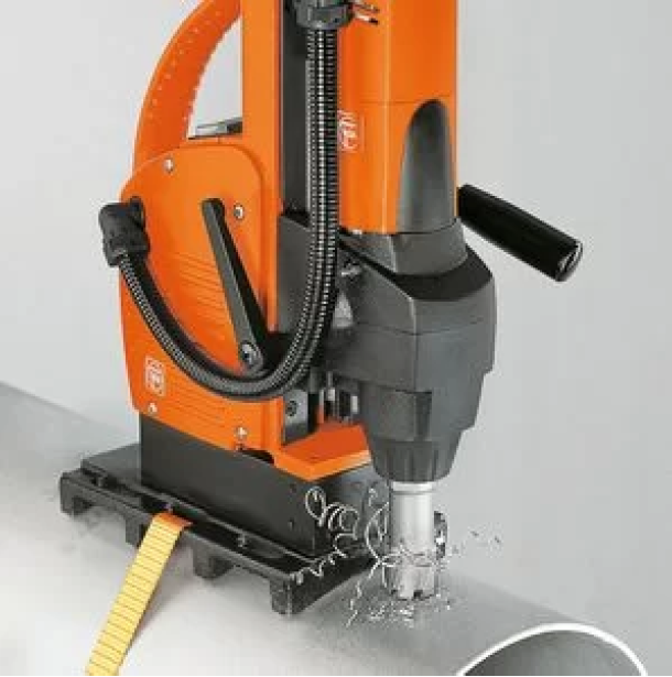 Tube drilling device - For magnetic drill