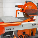 Scie sur table carrelage IQTS244 avec aspiration cyclonique