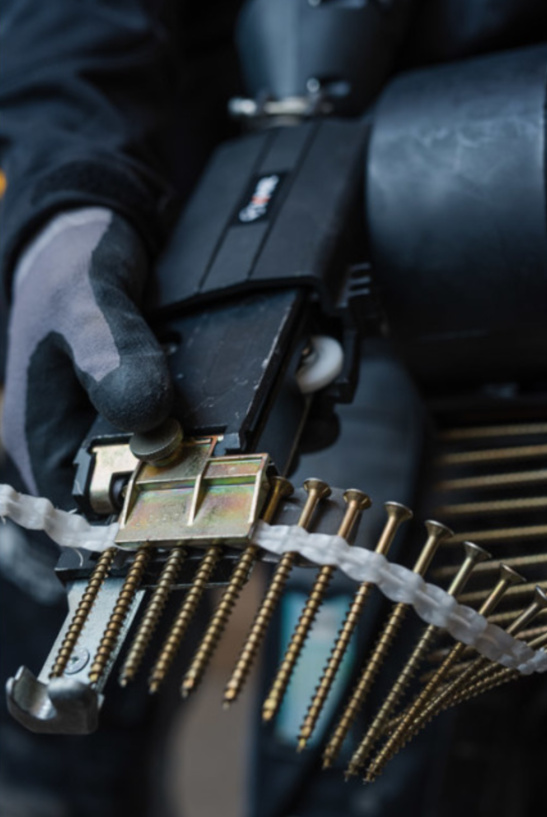 Visseuse auto. à chargeur filaire KMR 3338 (vis 40-80mm)