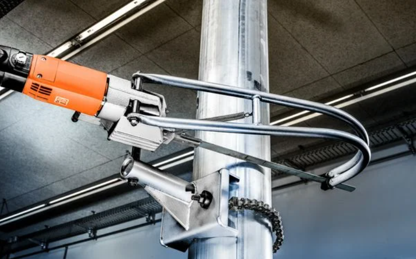 Scie alternative pour tubes jusqu'à 440mm ASTXE 649-1
