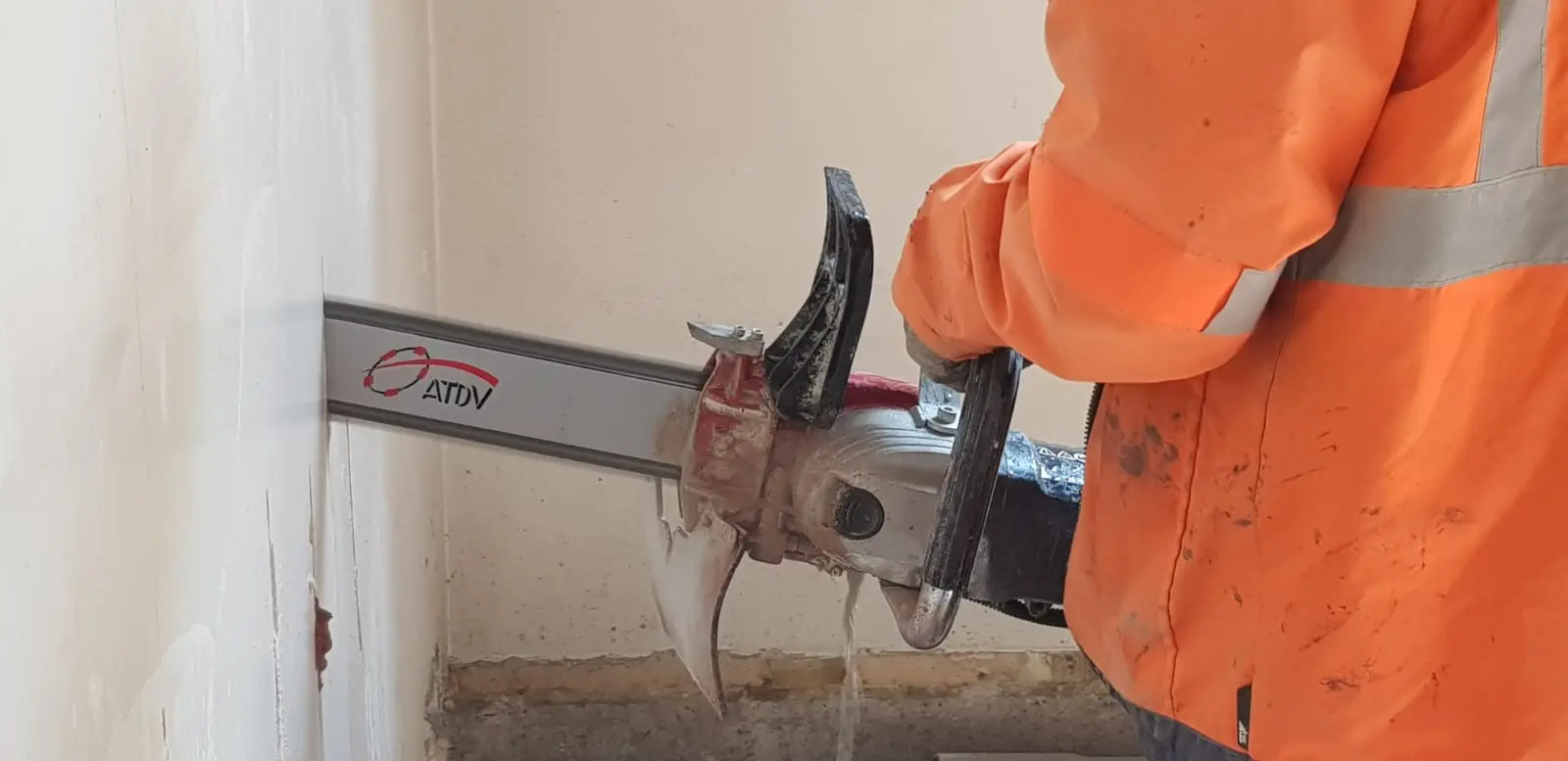 Tronçonneuse a chaine béton électrique 220V ATDV E-SAW