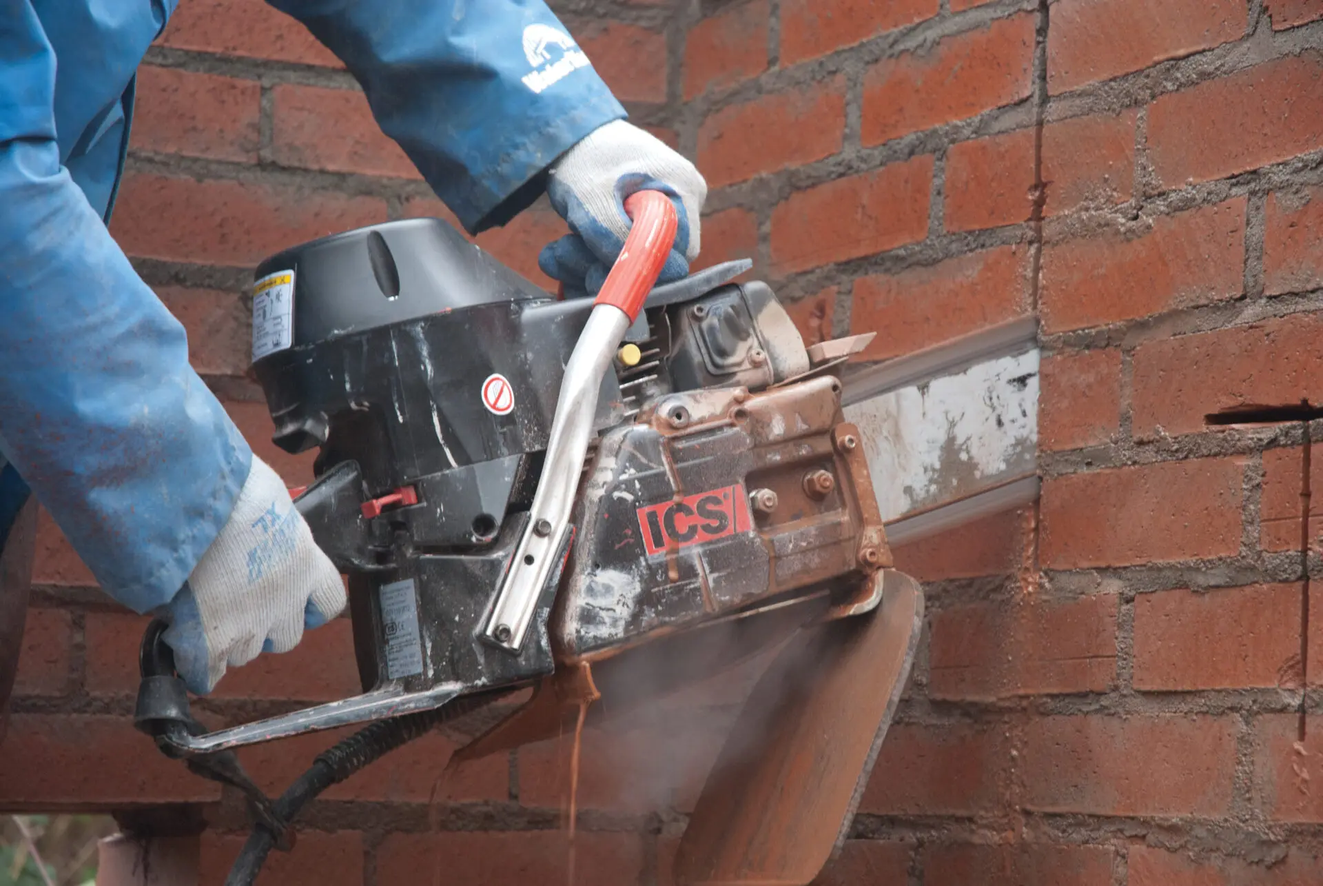 Tronçonneuse béton thermique ATDV 680ES - Avec guide + chaine 30cm