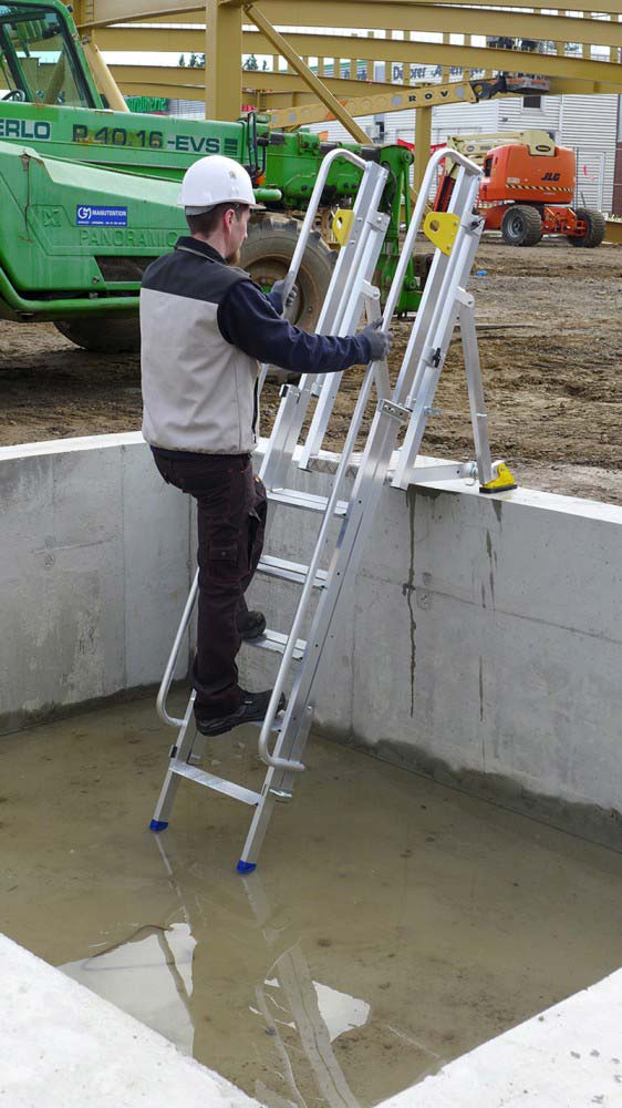 Outil d'accès fond de fosse (béton)