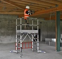 Echafaudage alu télescopique et compact TELETOWER ht plancher 0,33m à 2,00m