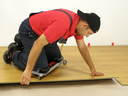 Siège ergonomique à roulettes pour travail à genoux