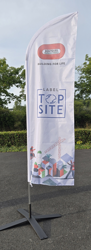 winflag TOPSITE 700x2300 avec 1 Mât et 1 pied