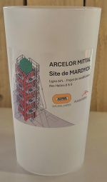Gobelet plastique réutilisable 30cl Fab France blanc givré BY TP REGIONS FRANCE Arcelor Mittal + croquis chantier