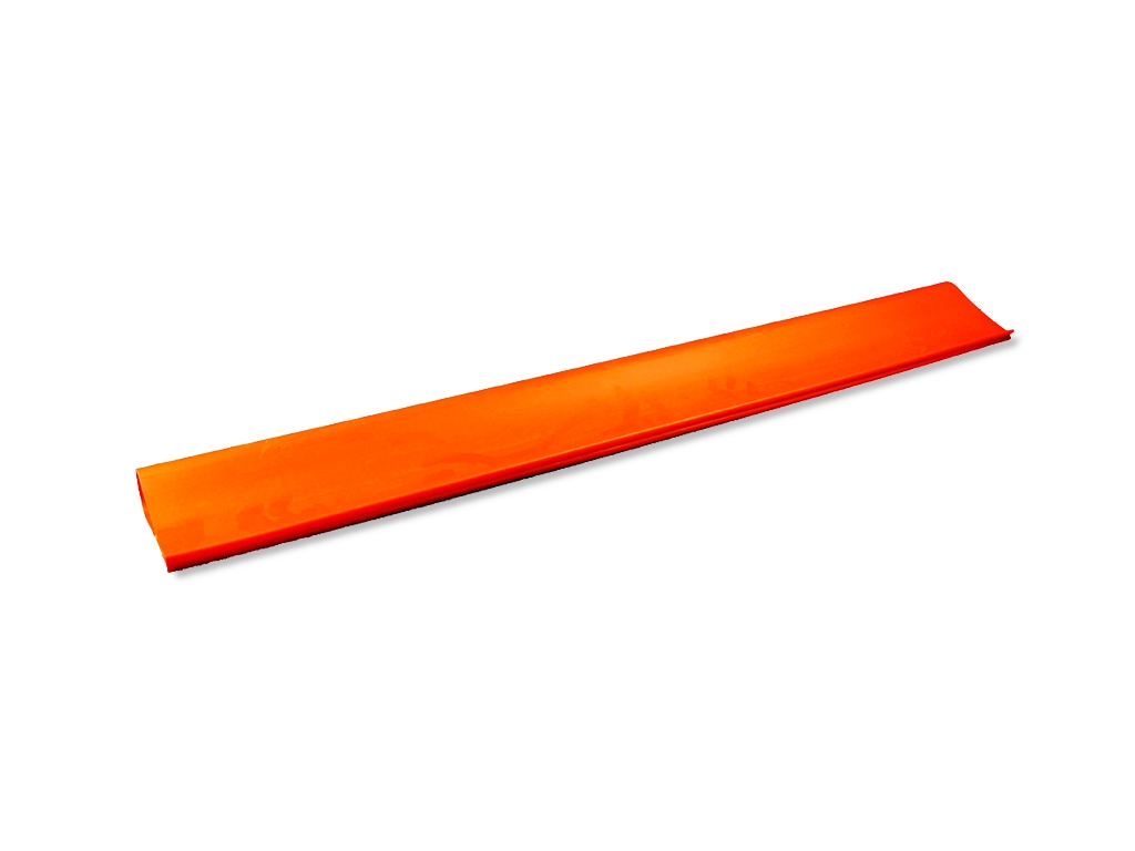 Protective gutter for long rebar 1 ml