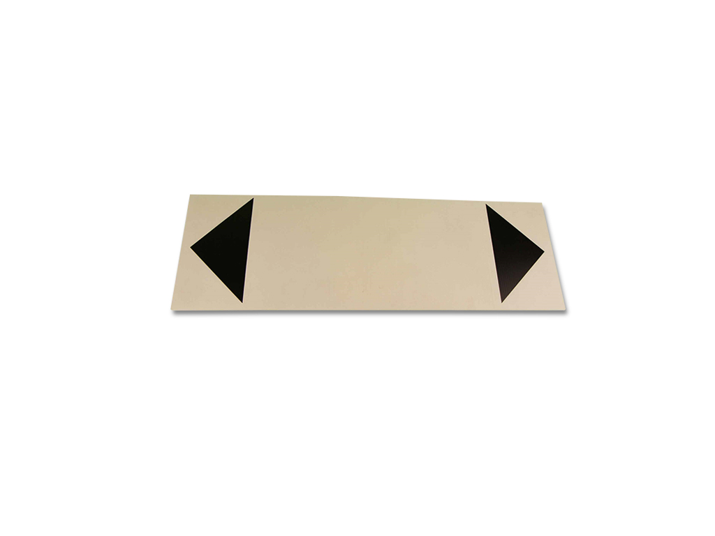 Blank directional arrow 600 x 200 mm