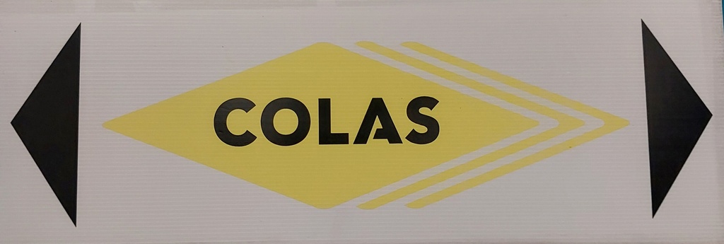 COLAS IDF Normandy directional arrow 600 x 200 mm