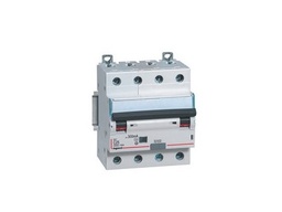 [CO007902] Legrand 07967 4x32A circuit breaker/differential